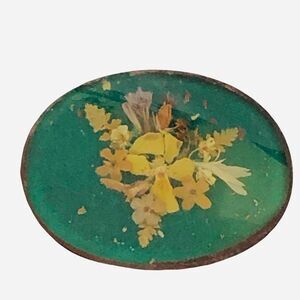 Vintage Handmade Dried Flower Oval Pin Brooch